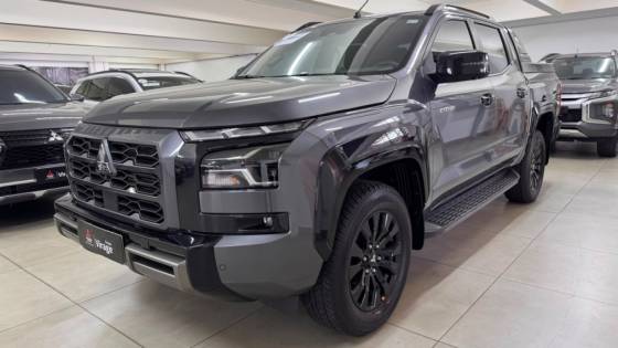 MITSUBISHI TRITON 2.4 BITURBO DIESEL CD KATANA 4X4 AUTOMÁTICO